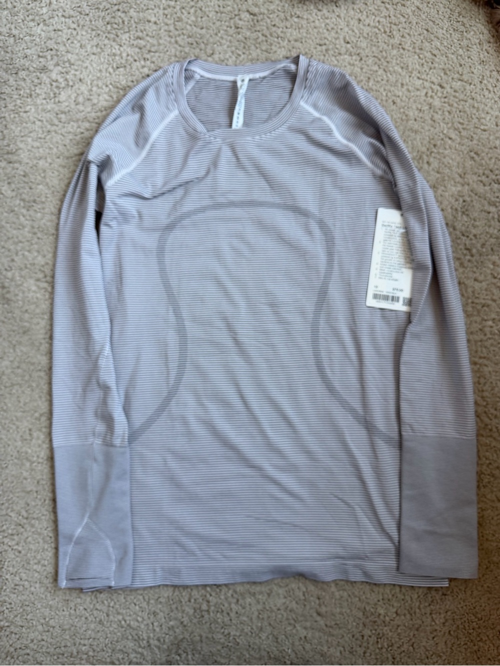 *NWT* Lululemon Swiftly Tech Longsleeve - size 10